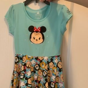 Girl’s dress